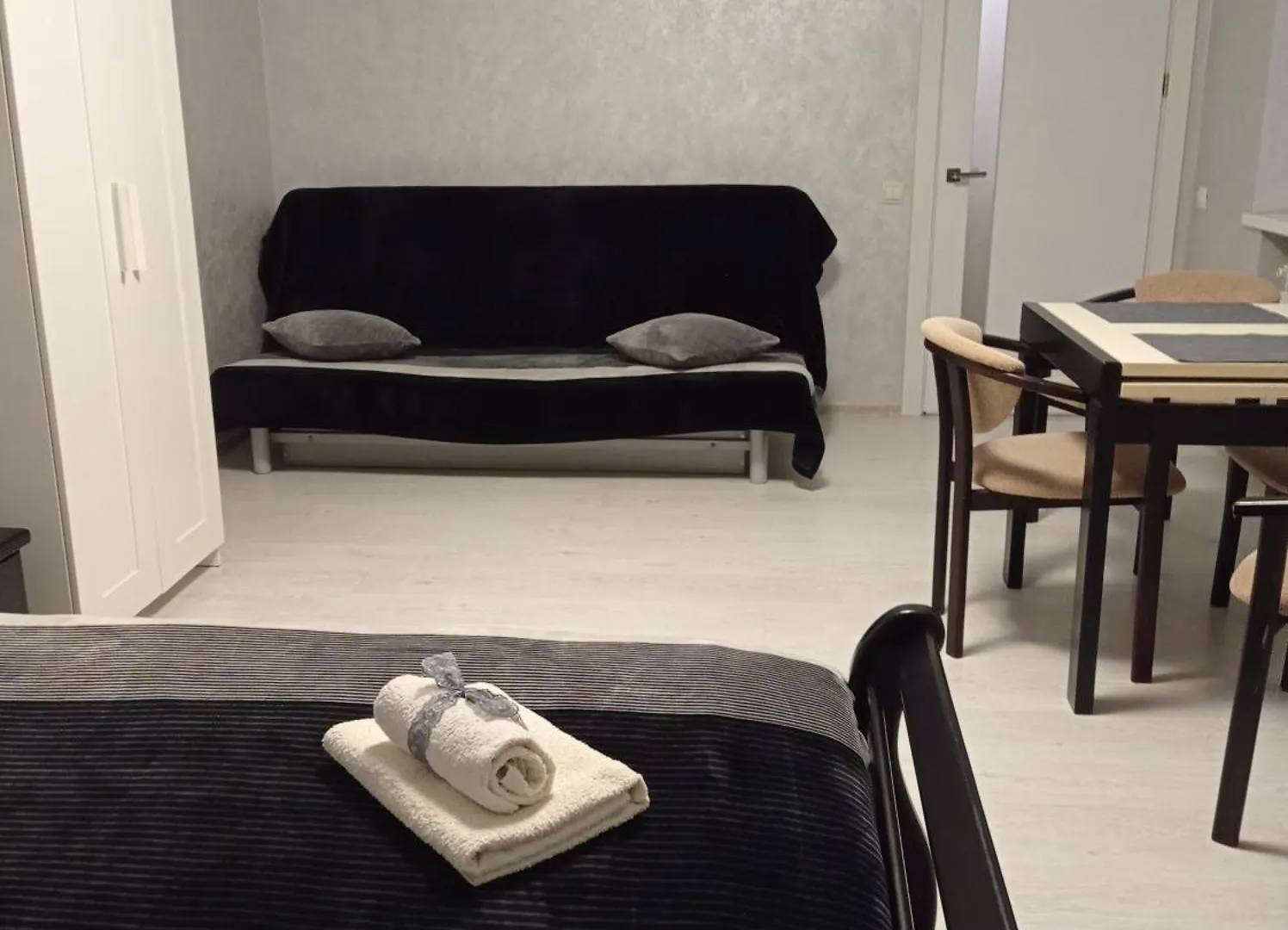 Rynok 25 Modern Lviv Center Apartment